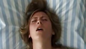 Dona de casa gorda com espólio pornodoido orgasmo de celulite é enegrecida