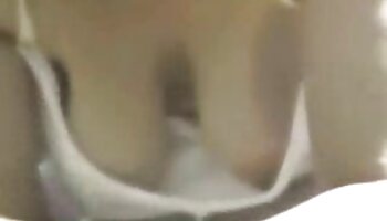 A instrutora de tênis é duplamente video de sexo doido penetrada por seus clientes