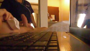 Hitomi Tanaka tomando banho vídeo pornô doido
