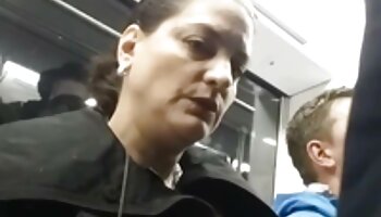 Enorme galo negro quero assistir filme pornô doido estendendo-se na boceta rosada de uma loira peituda