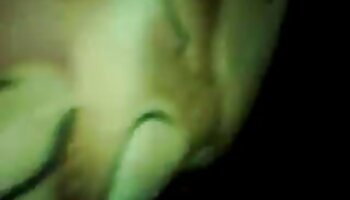 Pessoas casadas trocam de parceiros e sexo pornodoido mulher em grupo na mansão