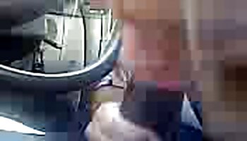 Cara de sorte fodendo a madrasta e a filha vídeo pornô pornô doido ao mesmo tempo