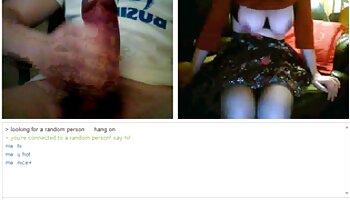 Pego se pornodoido novinha masturbando